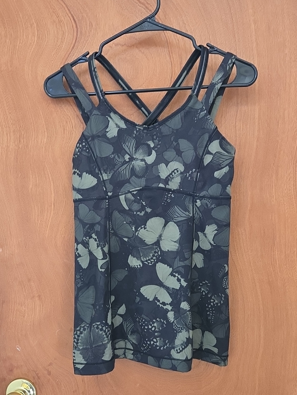 Black Lululemon Floral Strappy Women's Tank Top